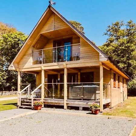 Artro Lodge Luxury 3 Bedroom, 3 Bathroom & Hot Tub Llanbedr  Exterior foto