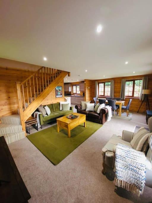 Artro Lodge Luxury 3 Bedroom, 3 Bathroom & Hot Tub Llanbedr  Exterior foto